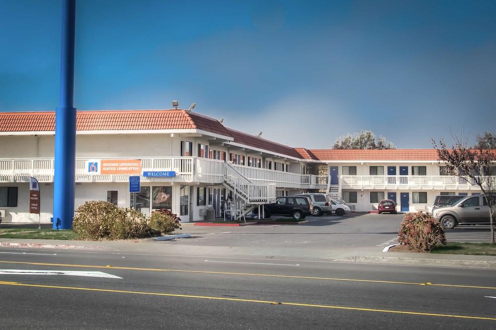 Motel 6-Eureka, Ca Redwood Coast Exteriör bild